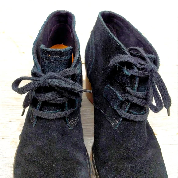 New! Clarks Artisian Carleta Lyon Womens 10 Black Suede Booties - Picture 7 of 11